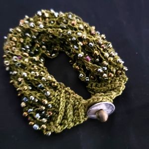 Avon crocheted bracelet with small beads